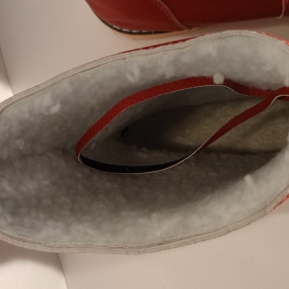 Never worn before Irish Leather  Cotton Lined Snow Boots. - Picture 3 of 6